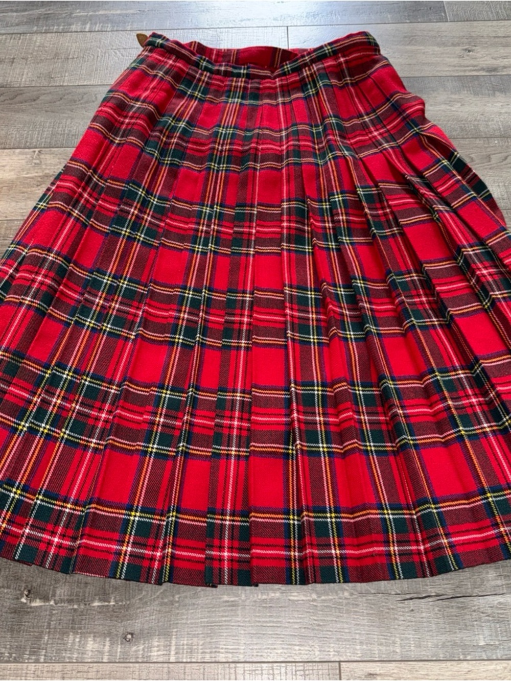 Vintage 60s? St Michael London Red Tartan Wrap Skirt with Buckle Detail - Picture 7 of 7